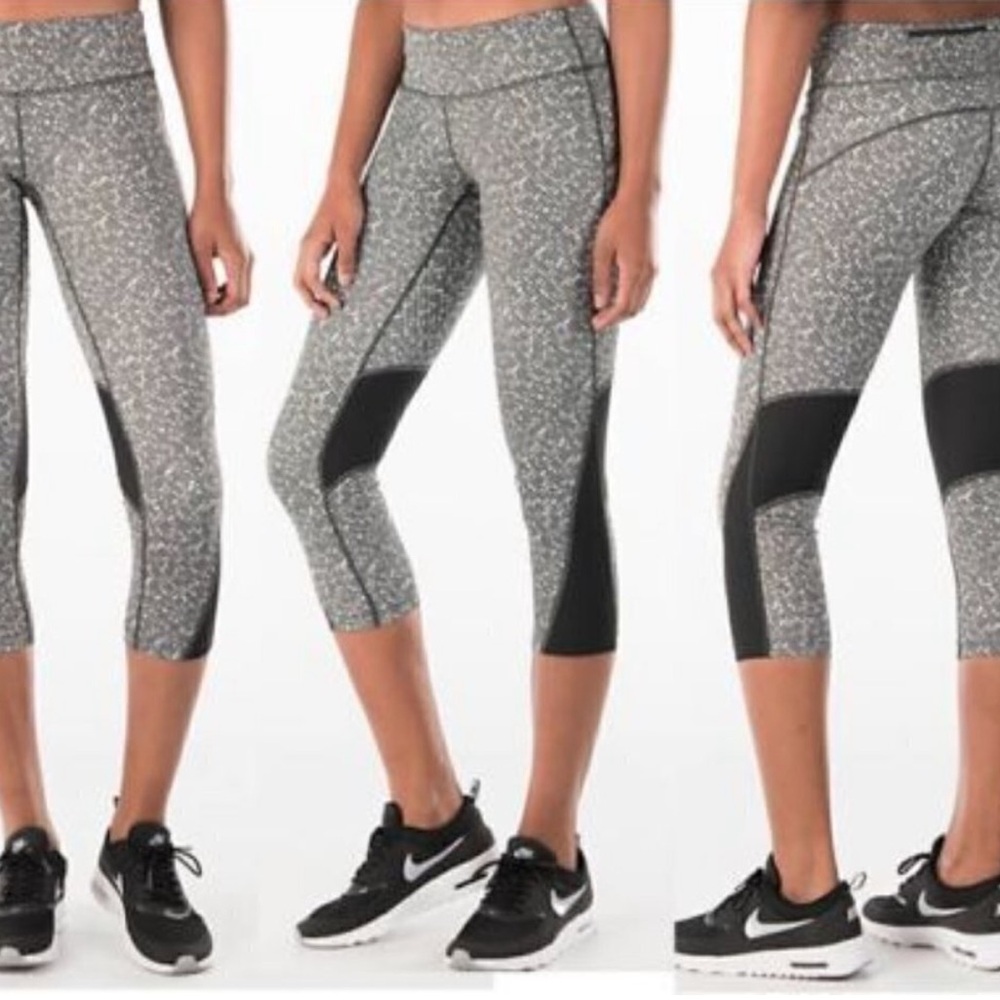 Nike Dri-Fit Black and White Patterned Leggings